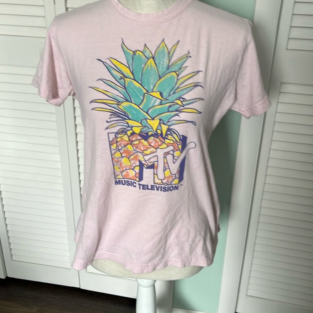 MTV T-shirt